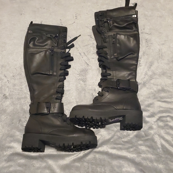 Current Mood Women's Black Combat Boots - Picture 1 of 14